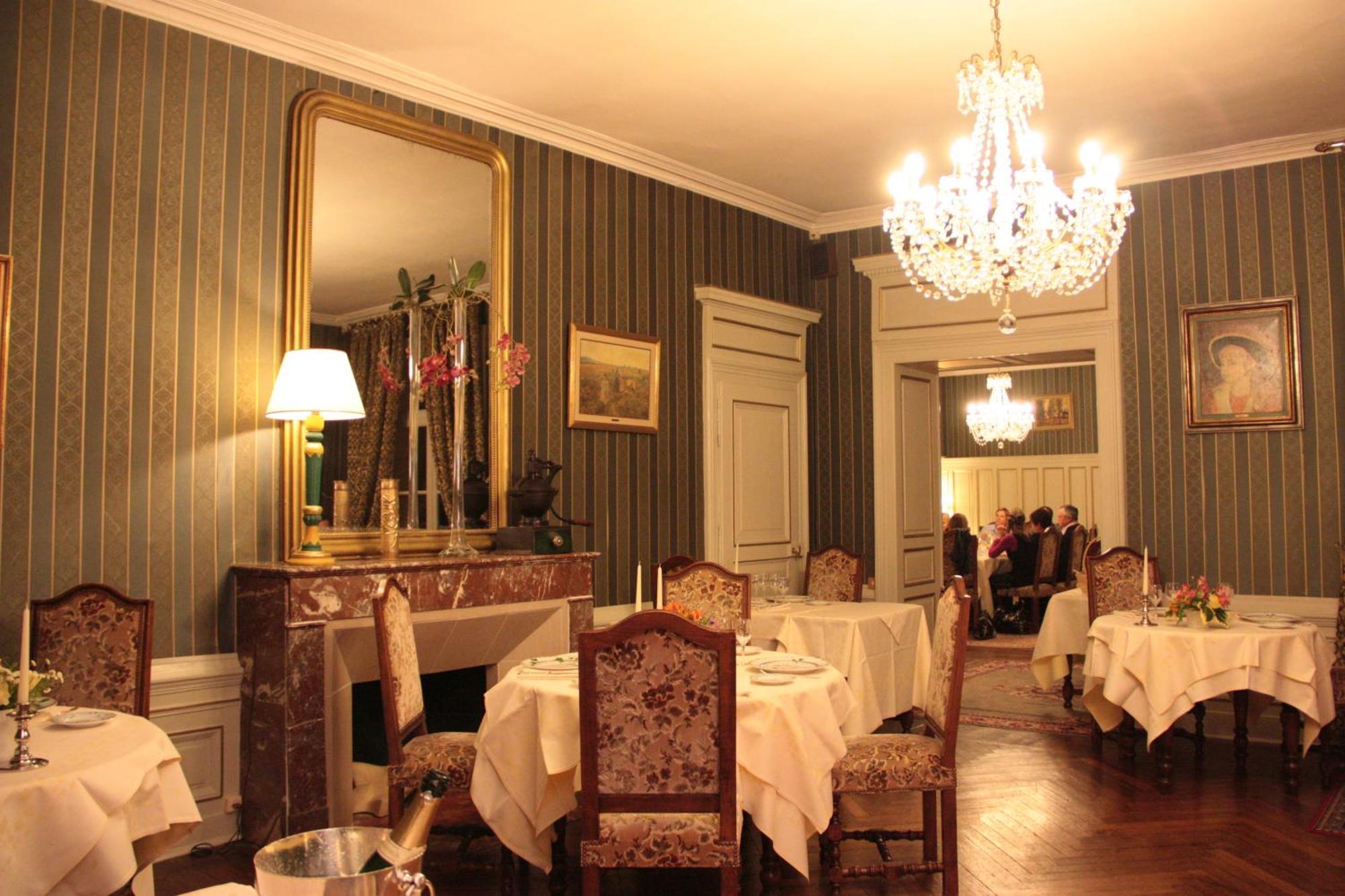 Chateau Des Monthairons Hotel Restaurant Gastromaison Spa Privatif Les Monthairons Dış mekan fotoğraf