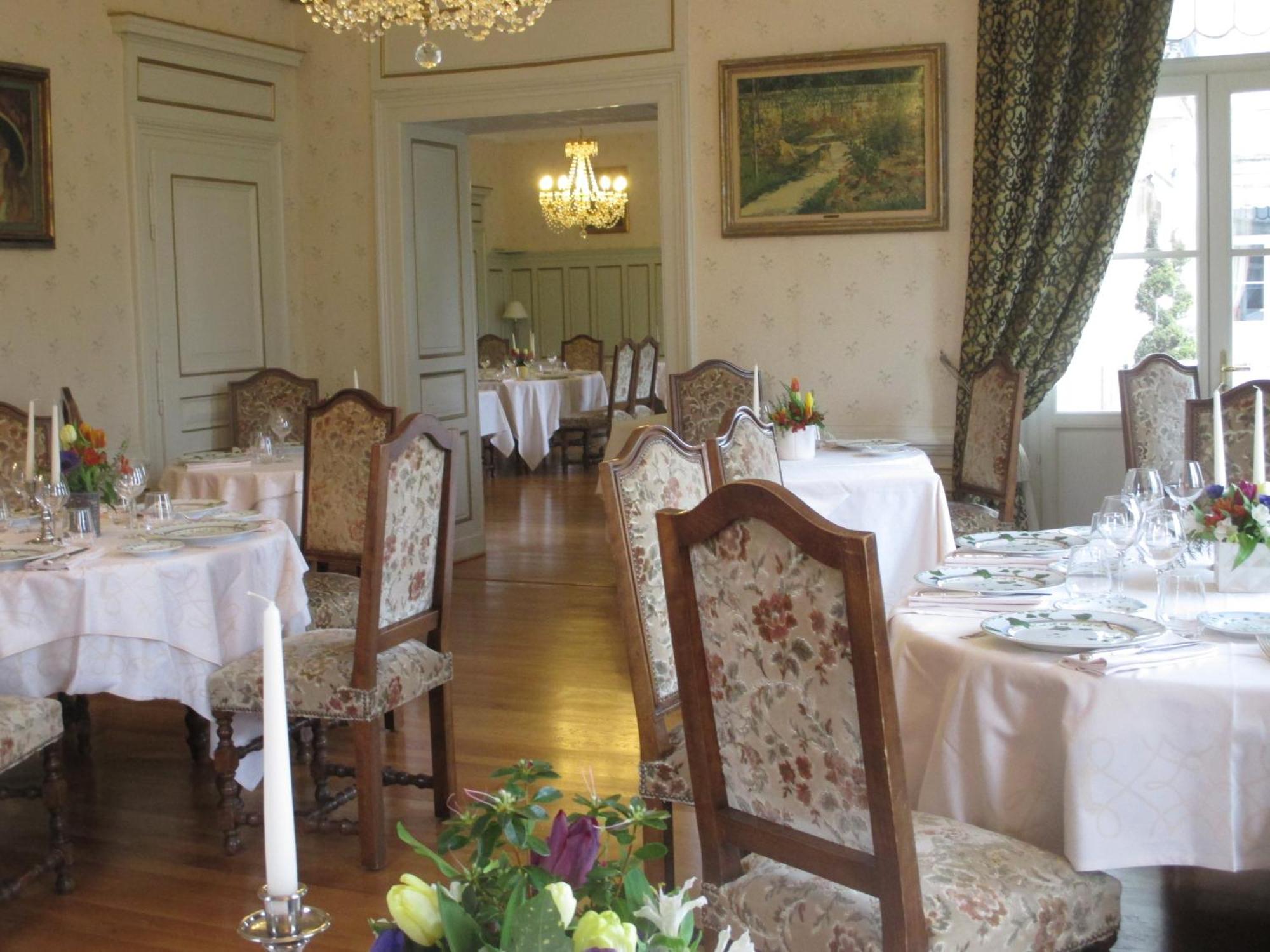 Chateau Des Monthairons Hotel Restaurant Gastromaison Spa Privatif Les Monthairons Dış mekan fotoğraf
